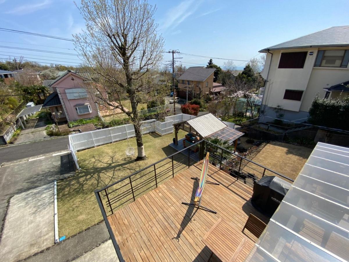 Villa 2Sldk駐車場、芝生東屋付き、Bbq、大室山と海遠望伊豆高原5分 Ito  Exterior foto